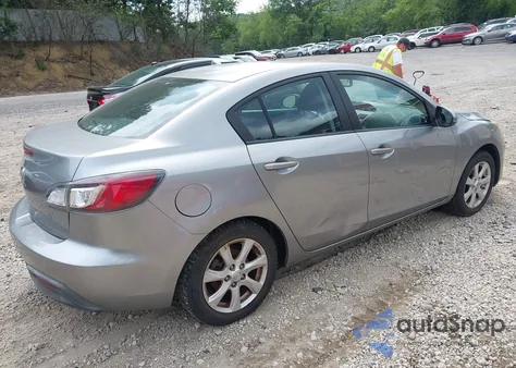 2010 Mazda Mazda3 I Touring из США, поврежденный, VIN JM1BL1SG3A1259075